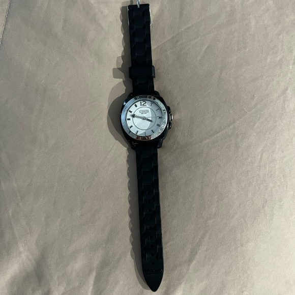 Coach Watch - Picture 2 of 4